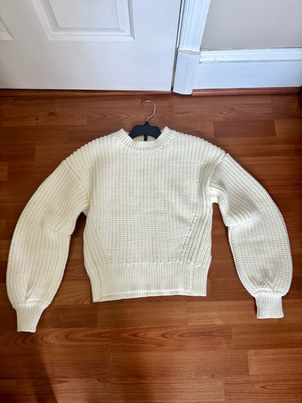 Banana Republic Cream Knit Crewneck Sweater - Picture 5 of 7